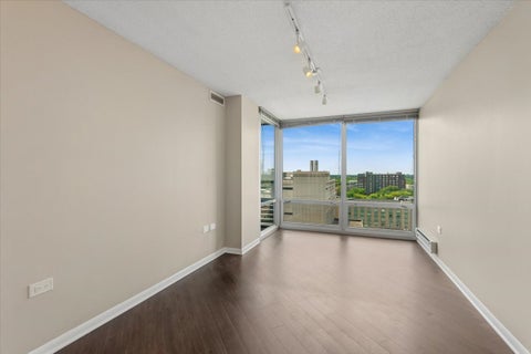 Tiny photo for 800 Elgin Road #1412, Evanston, IL 60201 (MLS # 12668813)