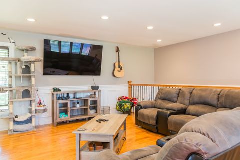 Tiny photo for 38W530 HOPPS Road, Elgin, IL 60124 (MLS # 12476737)