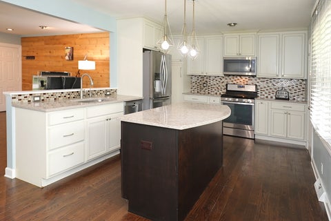 Tiny photo for 212 Hill Avenue, North Aurora, IL 60542 (MLS # 12759986)