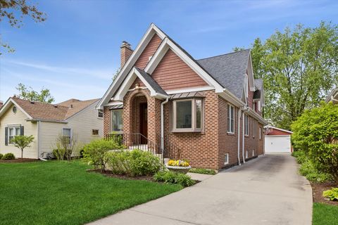 Photo of 5116 Woodland Avenue, Western Springs, IL 60558 (MLS # 12631729)
