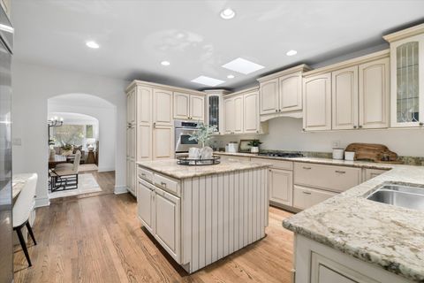 Tiny photo for 5116 Woodland Avenue, Western Springs, IL 60558 (MLS # 12631729)