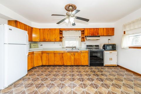 Tiny photo for 8702 W 131st Street, Palos Park, IL 60464 (MLS # 12520260)