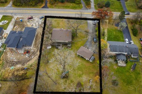 Tiny photo for 8702 W 131st Street, Palos Park, IL 60464 (MLS # 12520260)