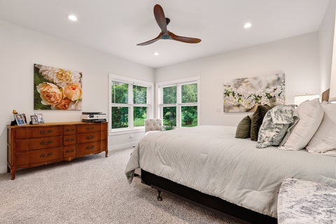 Tiny photo for 410 E 665 N, Valparaiso, IN 46383 (MLS # 12731538)