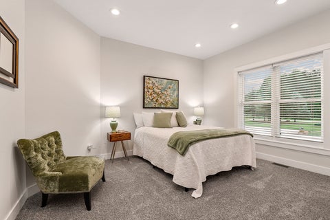 Tiny photo for 410 E 665 N, Valparaiso, IN 46383 (MLS # 12731538)