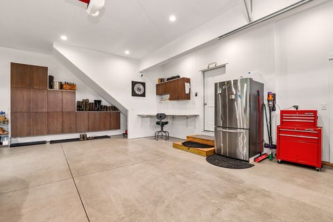 Tiny photo for 410 E 665 N, Valparaiso, IN 46383 (MLS # 12731538)