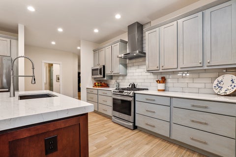 Tiny photo for 410 E 665 N, Valparaiso, IN 46383 (MLS # 12731538)