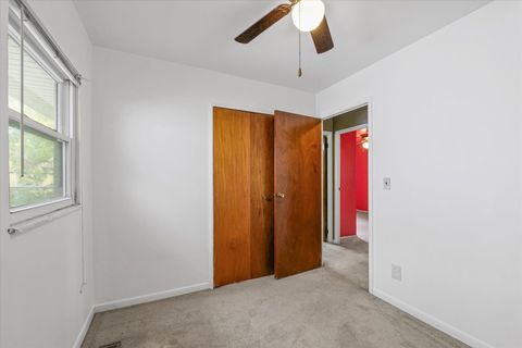 Tiny photo for 2006 E Michigan Avenue, Urbana, IL 61802 (MLS # 12451169)