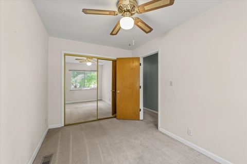 Tiny photo for 2006 E Michigan Avenue, Urbana, IL 61802 (MLS # 12451169)