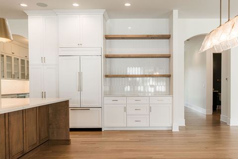 Tiny photo for 416 Chicago Avenue, Downers Grove, IL 60515 (MLS # 12507370)