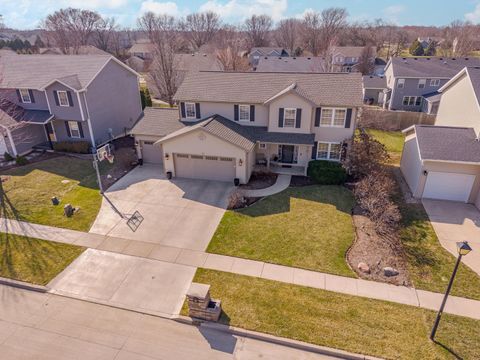 Photo of 2215 Savanna Road, Bloomington, IL 61705 (MLS # 12580056)