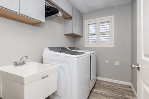 Tiny photo for 2215 Savanna Road, Bloomington, IL 61705 (MLS # 12580056)