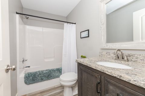 Tiny photo for 2215 Savanna Road, Bloomington, IL 61705 (MLS # 12580056)