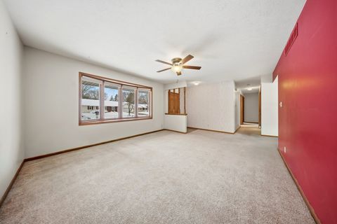 Tiny photo for 2010 Cimarron Drive, Freeport, IL 61032 (MLS # 12505065)