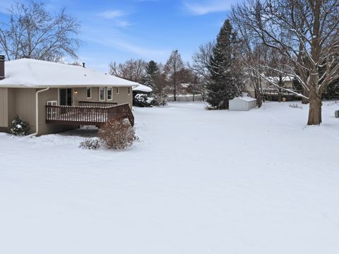 Tiny photo for 2010 Cimarron Drive, Freeport, IL 61032 (MLS # 12505065)