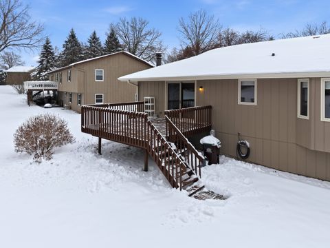 Tiny photo for 2010 Cimarron Drive, Freeport, IL 61032 (MLS # 12505065)