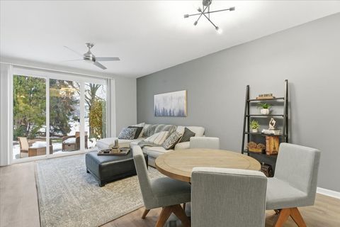 Tiny photo for 1389 S Candlestick Way, Waukegan, IL 60085 (MLS # 12531050)