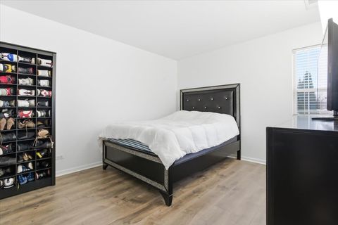 Tiny photo for 1389 S Candlestick Way, Waukegan, IL 60085 (MLS # 12531050)