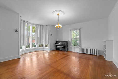 Tiny photo for 309 E 3rd Street, Sandwich, IL 60548 (MLS # 12514591)