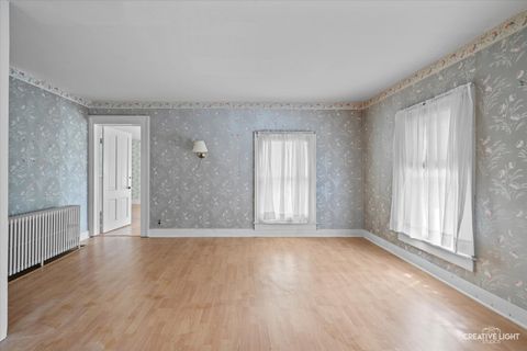 Tiny photo for 309 E 3rd Street, Sandwich, IL 60548 (MLS # 12514591)