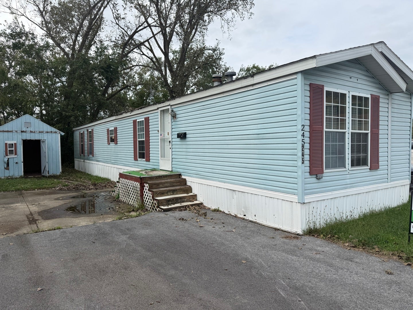 1712 S Dixie Highway 245