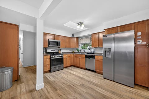 Tiny photo for 7307 W College Drive, Palos Heights, IL 60463 (MLS # 12714299)