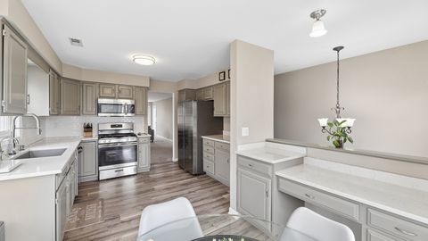 Tiny photo for 544 Bradbury Lane #544, Geneva, IL 60134 (MLS # 12585840)