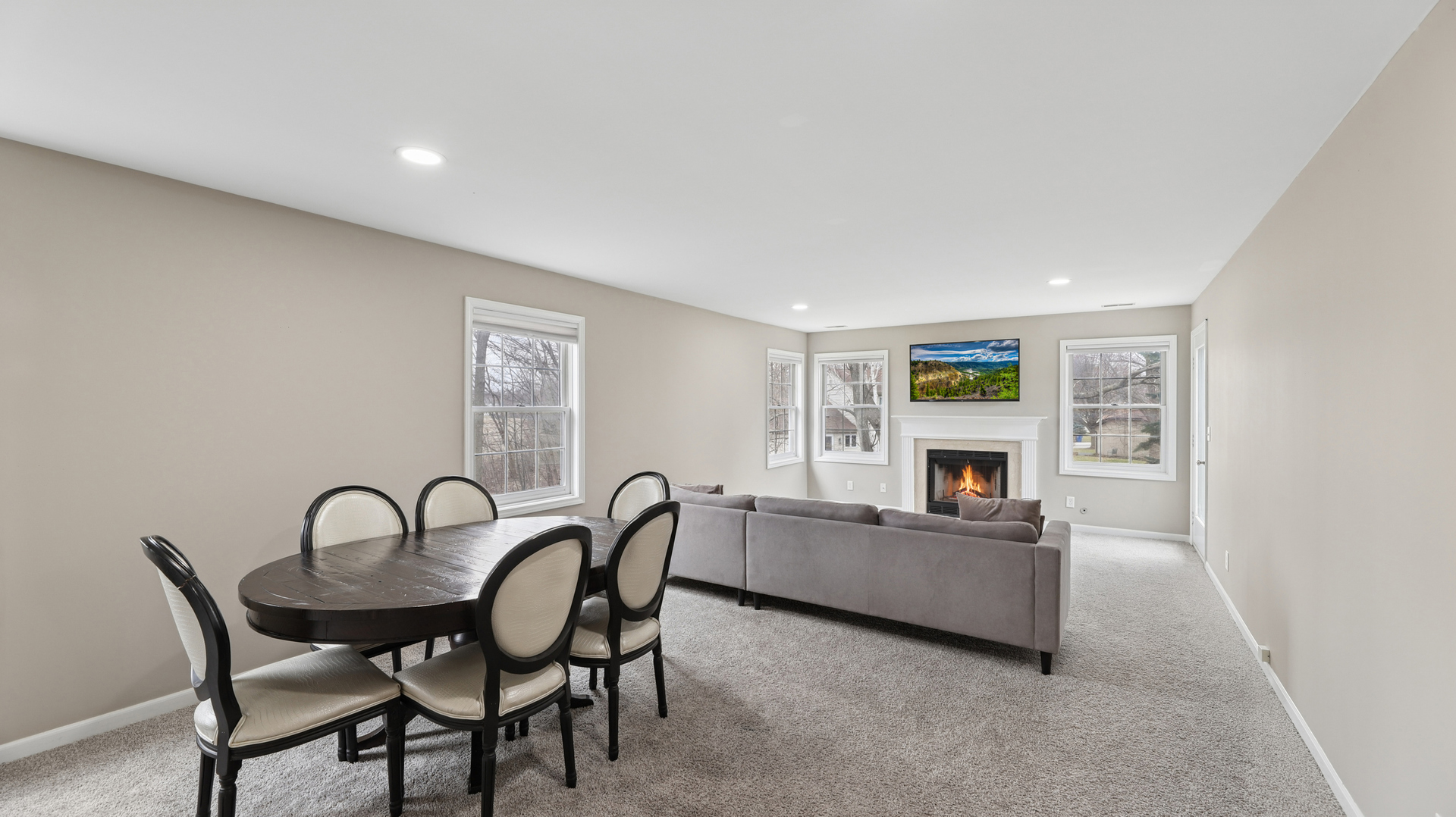 544 Bradbury Lane 544