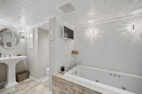 Tiny photo for 1871 Elmwood Drive, Highland Park, IL 60035 (MLS # 12771049)