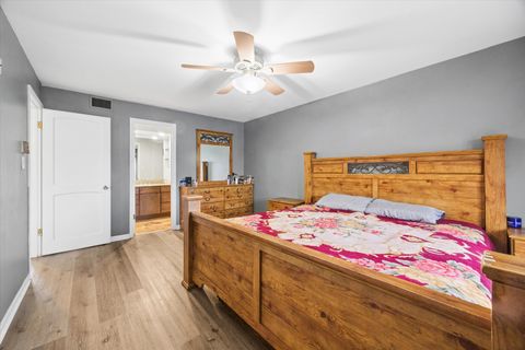 Tiny photo for 9808 S Karlov Avenue #D, Oak Lawn, IL 60453 (MLS # 12579801)