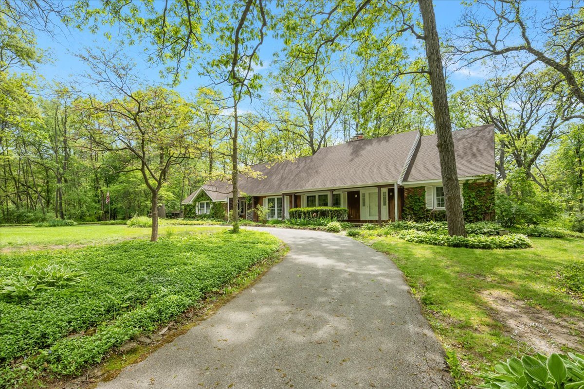6N400 Old Homestead Road