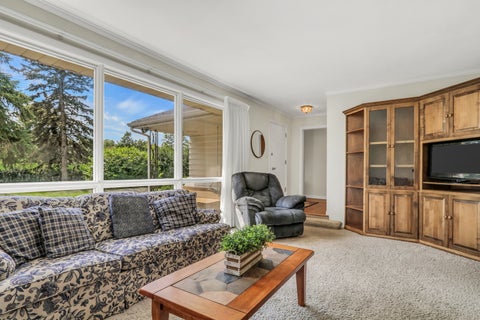 Tiny photo for 2414 Sunset Avenue, Waukegan, IL 60087 (MLS # 12737916)