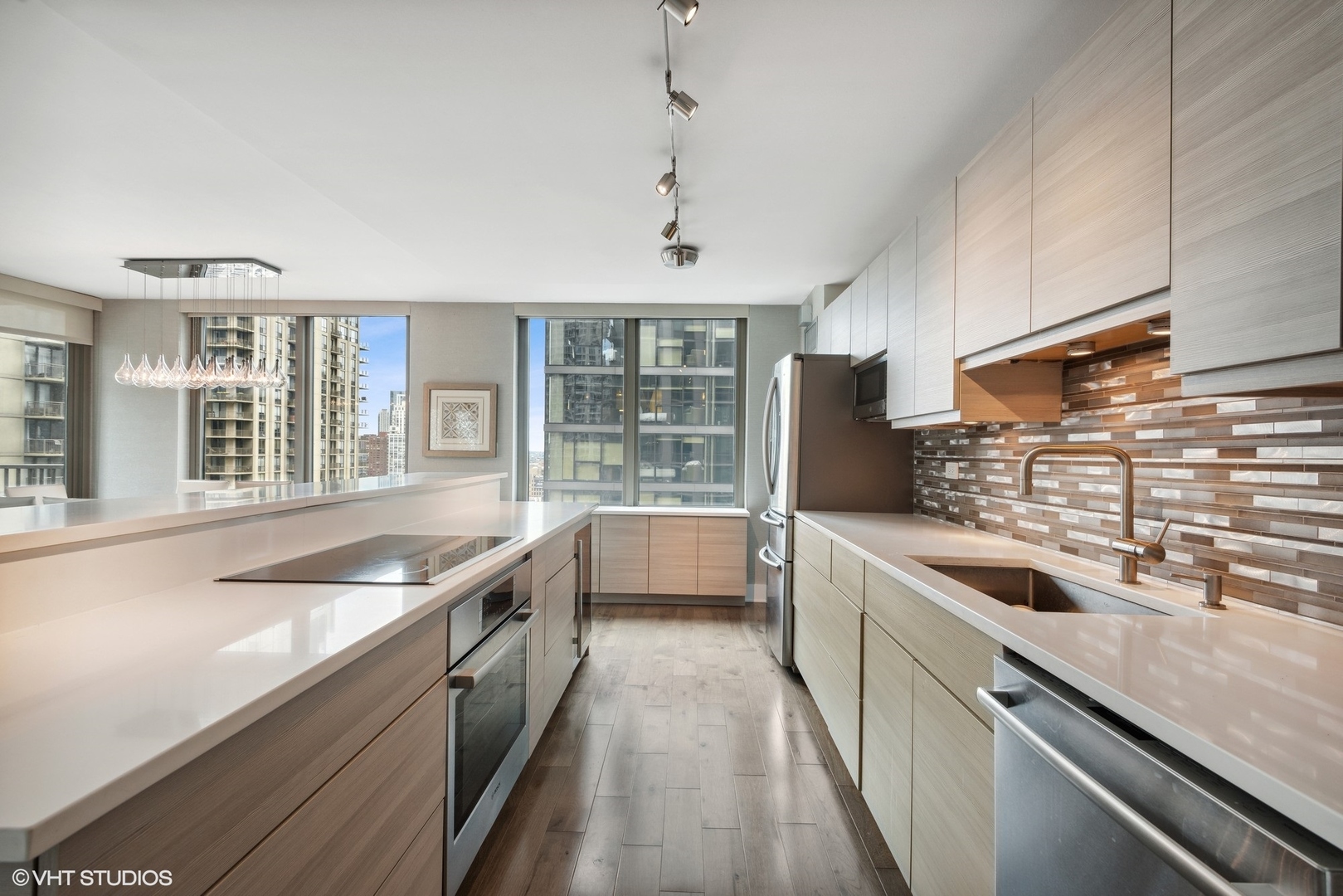 2 E Erie Street 1605