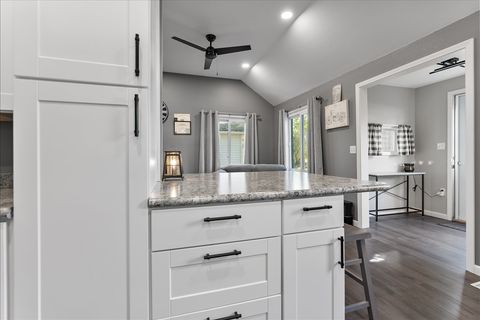 Tiny photo for 608 Douglas Street, Roanoke, IL 61561 (MLS # 12487913)