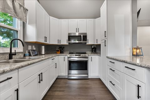 Tiny photo for 608 Douglas Street, Roanoke, IL 61561 (MLS # 12487913)