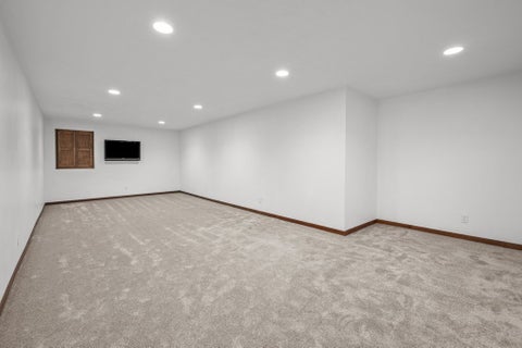 Tiny photo for 1338 W 61st Street, Davenport, IA 52806 (MLS # 12682036)