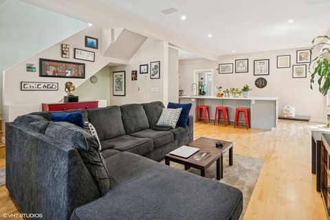 Tiny photo for 4911 N Ashland Avenue, Chicago, IL 60640 (MLS # 12546674)