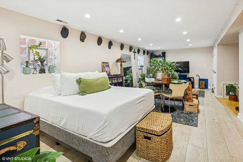 Tiny photo for 4911 N Ashland Avenue, Chicago, IL 60640 (MLS # 12546674)