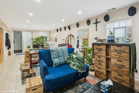 Tiny photo for 4911 N Ashland Avenue, Chicago, IL 60640 (MLS # 12546674)