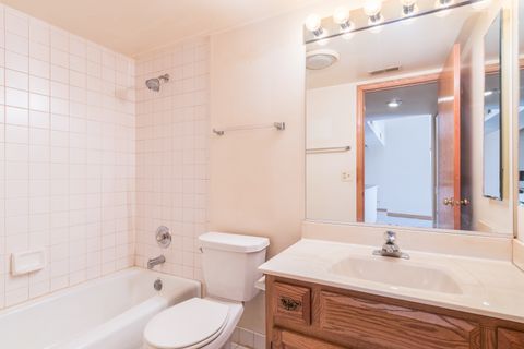 Tiny photo for 555 S River Road #607, Des Plaines, IL 60016 (MLS # 12596969)