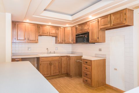 Tiny photo for 555 S River Road #607, Des Plaines, IL 60016 (MLS # 12596969)