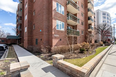 Tiny photo for 555 S River Road #607, Des Plaines, IL 60016 (MLS # 12596969)