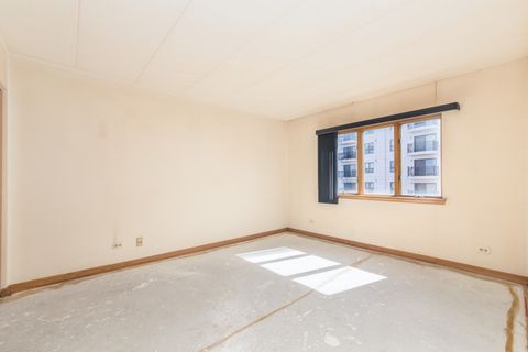 Tiny photo for 555 S River Road #607, Des Plaines, IL 60016 (MLS # 12596969)