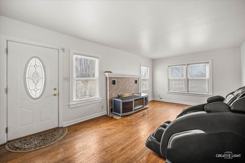 Tiny photo for 421 N Neltnor Boulevard, West Chicago, IL 60185 (MLS # 12548271)