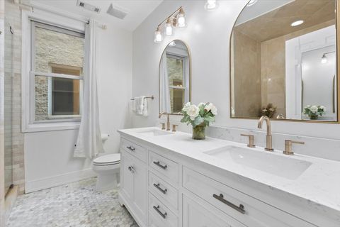 Tiny photo for 1132 W Wolfram Street #3, Chicago, IL 60657 (MLS # 12501405)