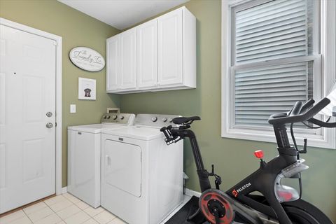 Tiny photo for 1132 W Wolfram Street #3, Chicago, IL 60657 (MLS # 12501405)