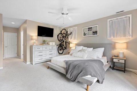 Tiny photo for 1132 W Wolfram Street #3, Chicago, IL 60657 (MLS # 12501405)