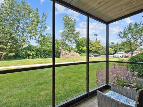 Tiny photo for 6830 W Winding Trail #101, Oak Forest, IL 60452 (MLS # 12715141)