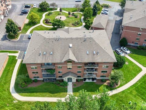 Tiny photo for 6830 W Winding Trail #101, Oak Forest, IL 60452 (MLS # 12715141)