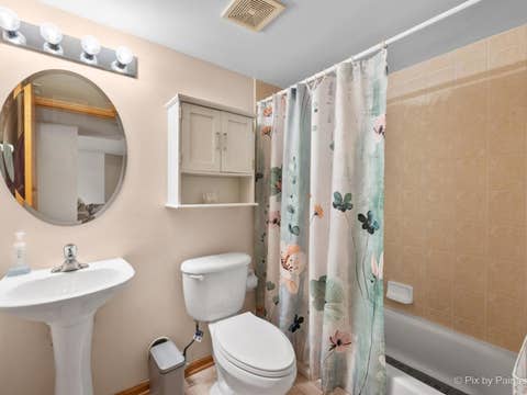 Tiny photo for 6830 W Winding Trail #101, Oak Forest, IL 60452 (MLS # 12715141)